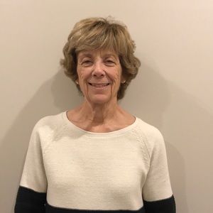 Meet your Posher, Debora